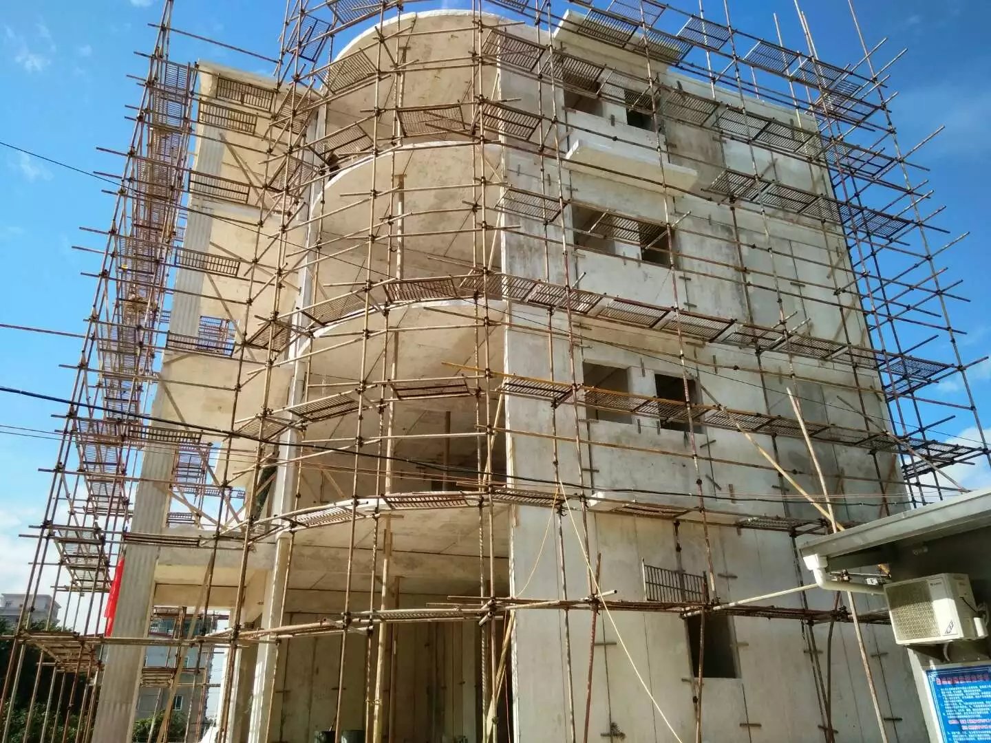 滁州星河绿色环保装配式建材在福建修建的五层别墅建筑